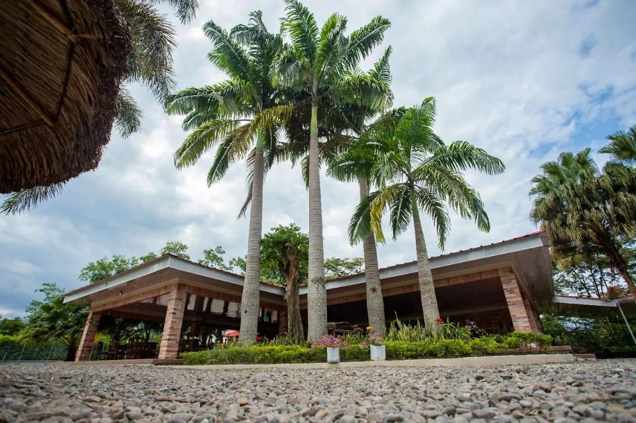 ***  Palma Verde Hotel Campestre Villavicencio Colombia